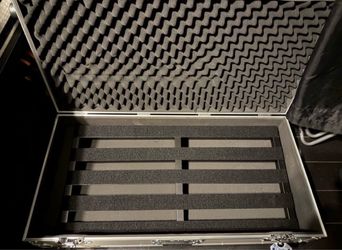 Pedalboard with Tour Case