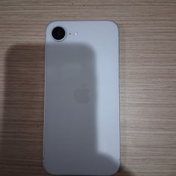 iPhone 16 E