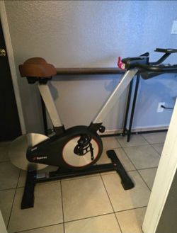 Sperax Indoor Cycling Bike