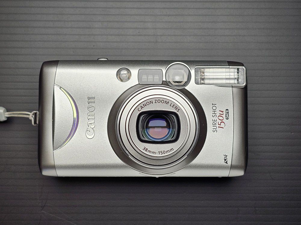 Canon Sureshot 150u Date 35mm Film Camera
