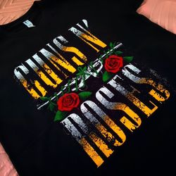 Guns N' Roses Graphic T-Shirt Large (Unisex)