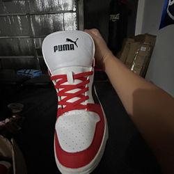 Puma sneakers 11.5