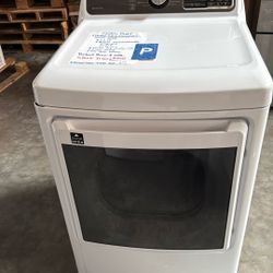 Electric Dryer  70%off   Open box 