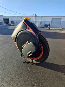 InMotion V12 Pro Electric Unicycle – Under 10 Miles
