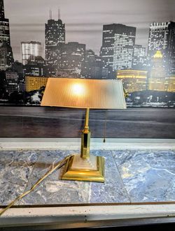 Vintage old banker’s light