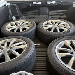 Infiniti G37 Stock Rims & Tires