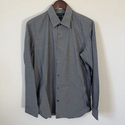 M’s Banana Republic Slim-Fit Button Up Shirt, 15-15 1/2 Medium