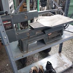 Craftsman 16" Scroll Saw direct drive, cast iron base 2 inch max cut.
