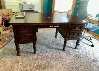 Office Desk