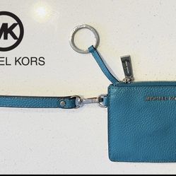 Michael Kors Wristlet Authentic