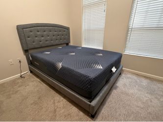 **LIKE NEW** Queen Mattress w/ Remote Controlled Adjustable Base & Upholstered Frame