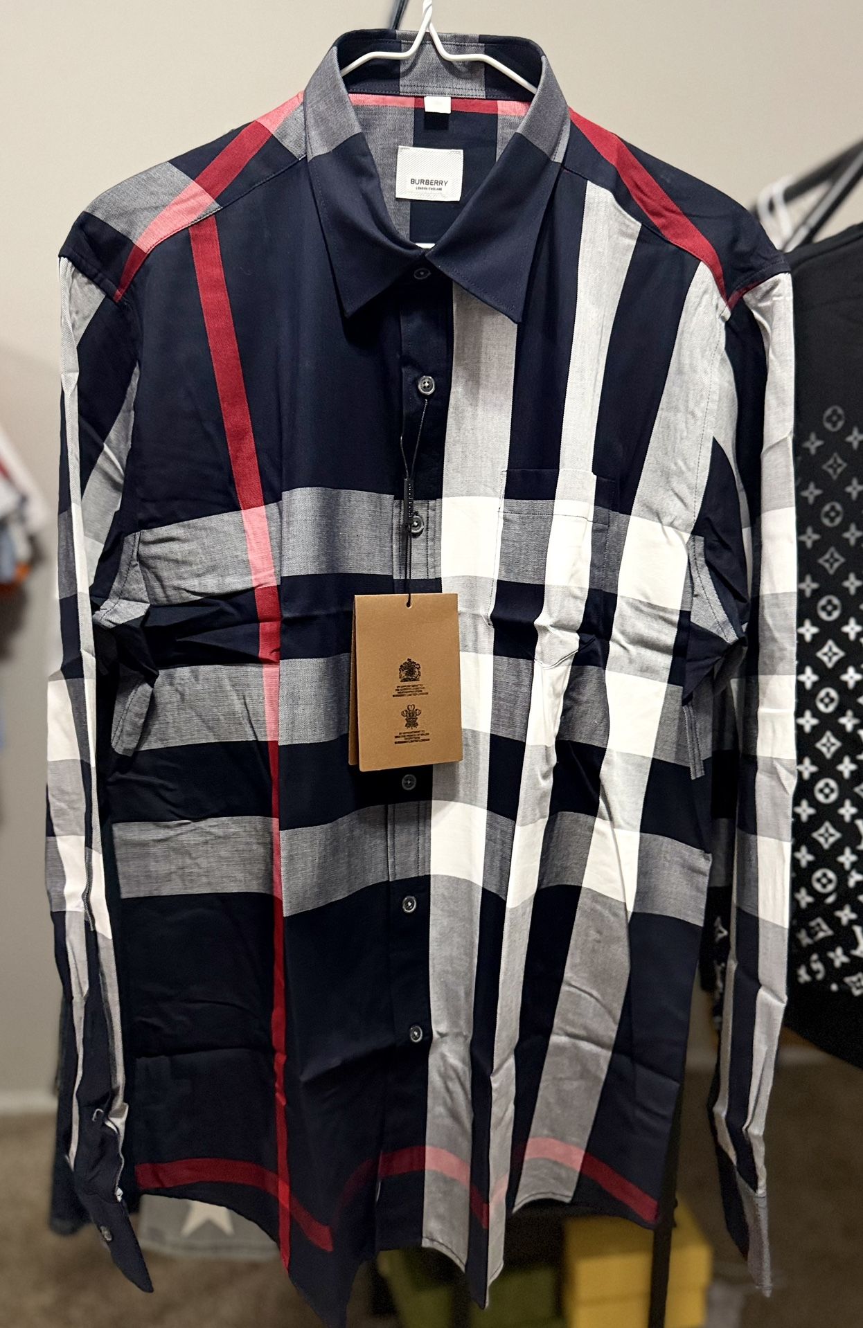 BURBERRY β
π₯