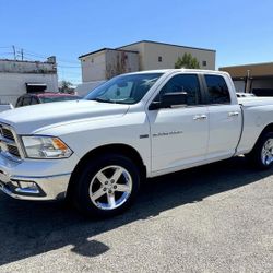 12 Ram 1500 SLT