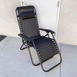Brand New $40 Foldable Outdoor Patio Zero Gravity Recliner Lounge Chair, Adjustable Headrest, Textilene Mesh
