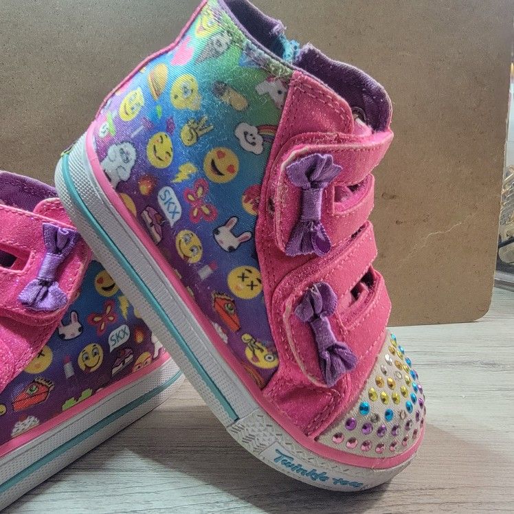 Kids Shoes/sandals Little girls. (MICHEAL KORS SOLD)