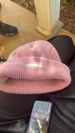 Supreme pink beanie