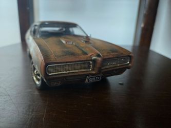 1/18 Diecast Car