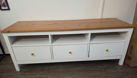 TV Unit (Ikea)