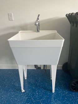 24" Utility / Laundry Sink – Complete with Faucet & Plumbing – $125 OBO