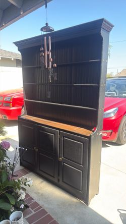 Free cabinet