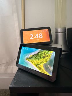 Amazon Echo Show 5 Selling as a Pair (1st + 2nd Gen)