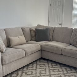 Like New Spring Loaded Well Cushioned Couch