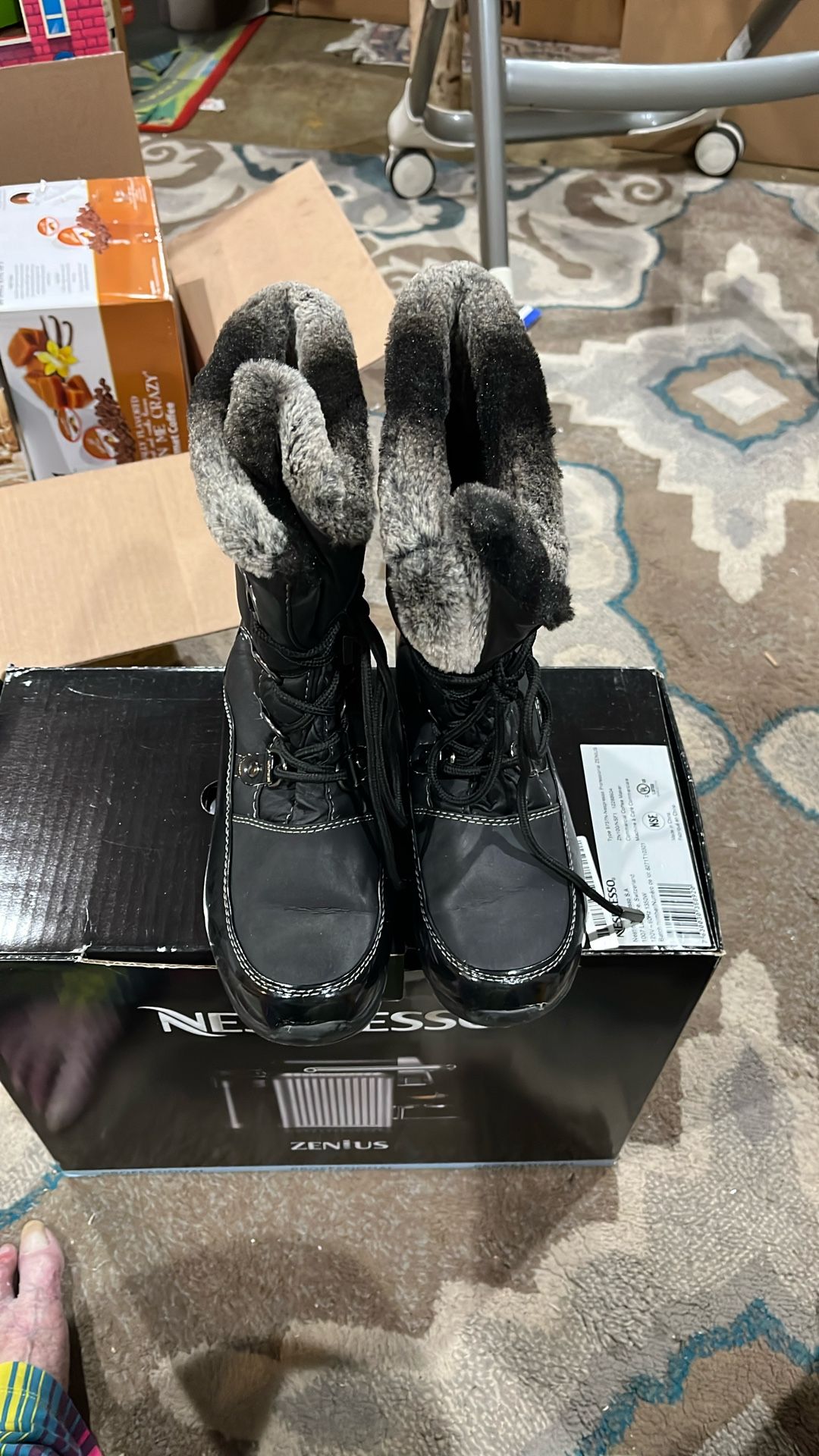 Woman’s Weatherproof Boots