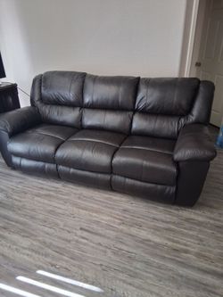 Reclining Sofa