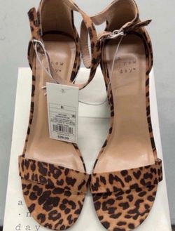 Women’s Heels Shoes Size 8.5