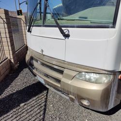 2007 Winnebago Surf Side