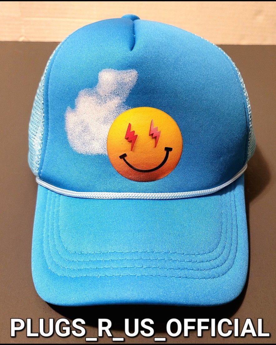 J BALVIN HAPPY FACE TRUCKER HAT ALL OG ONE SIZE FITS ALL UNISEX