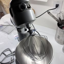 Cuisinart 5.5qt Stand Mixer 