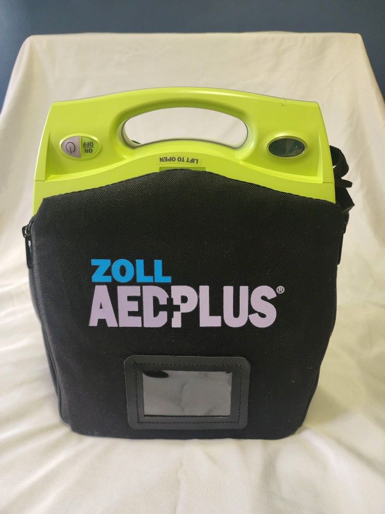 Zoll AED + Plus defibrillator for First Responder with pads and carry case