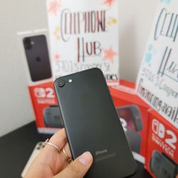 Apple IPhone 7 Unlocked 