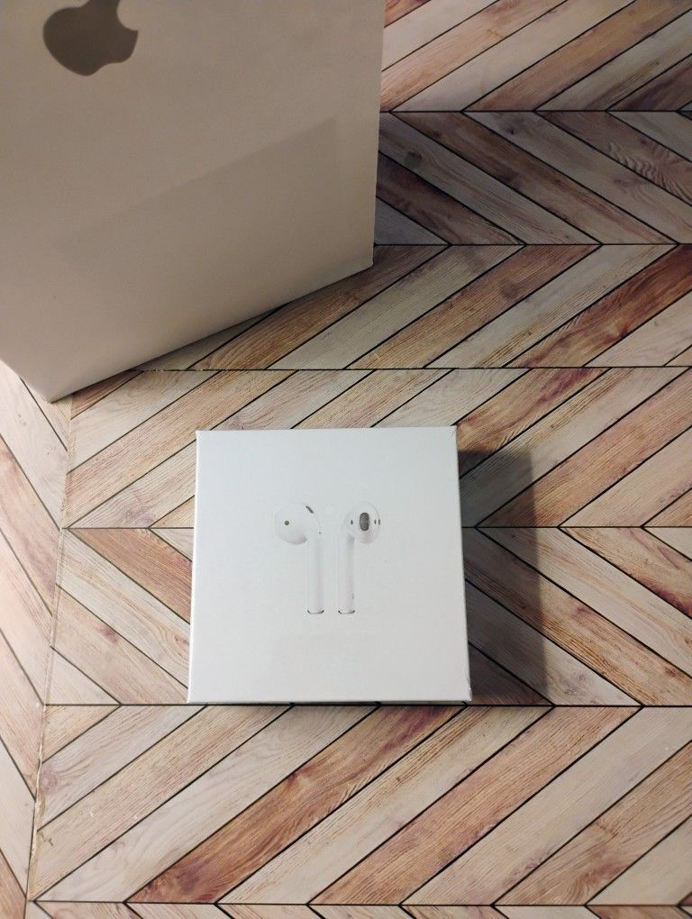 AirPods