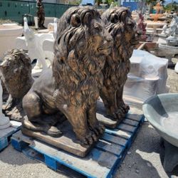 Concrete Large Lion Statue / Cement Garden Lions