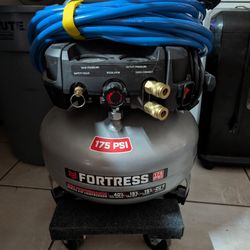 Fortress 6 Gallon, 175 PSI High Performance Oil-Free Pancake Air Compressor