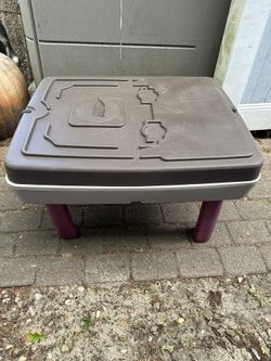 Little Tikes Sand & Water Table – $25 (Holbrook, NY)