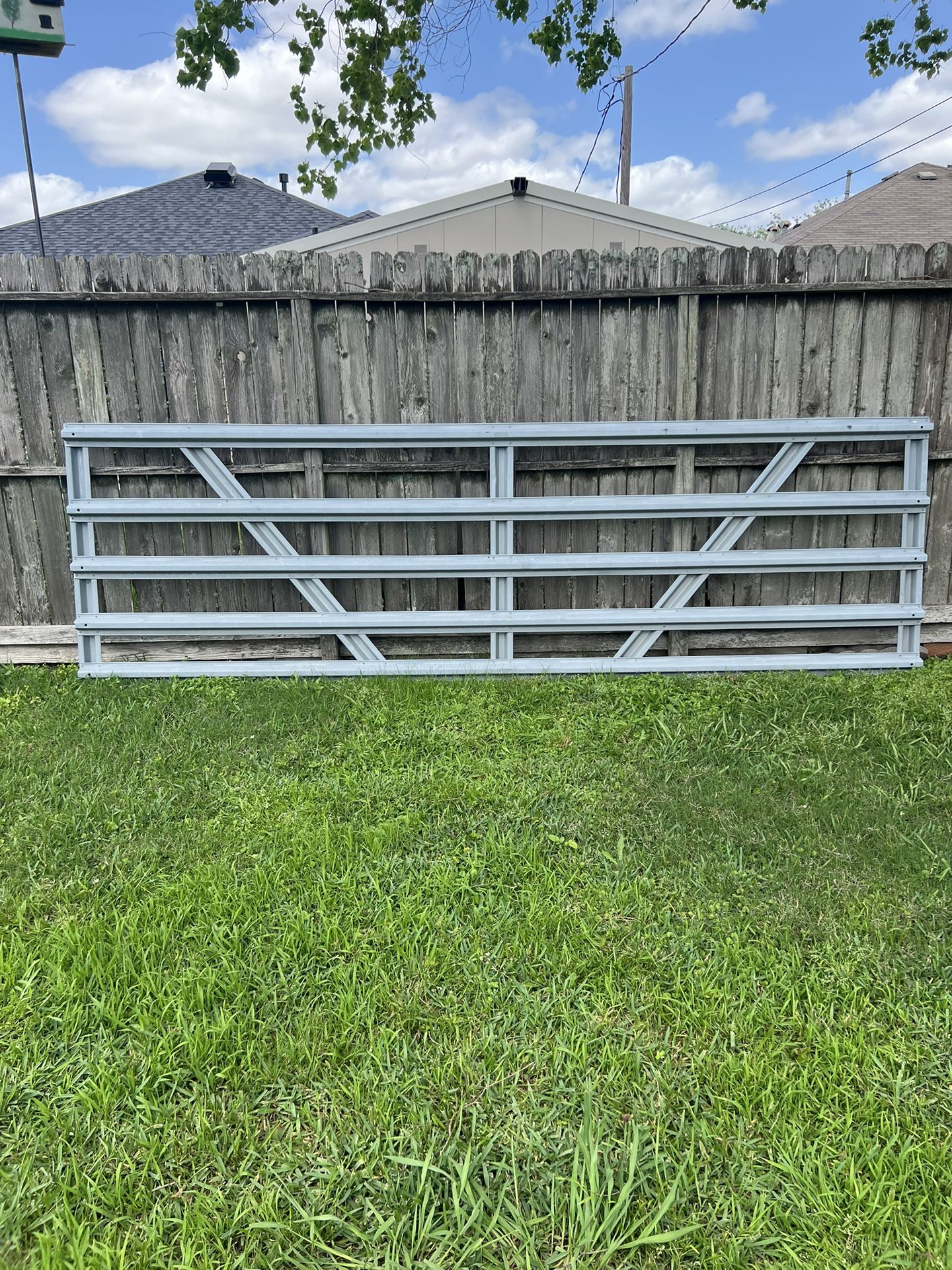 Gate Farm / Panel