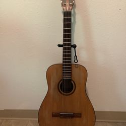 Rafael Paracho Mich.  Players Guitar.