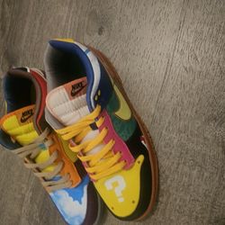 Nike Super Mario Dunk Size 10 