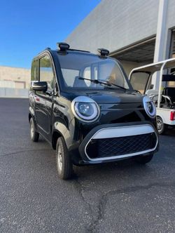 Lithium Coup Golf Cart