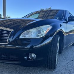 Infiniti M37x