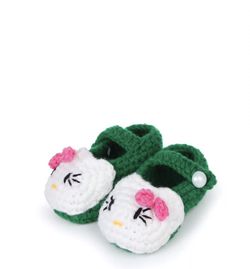 Hello kitty infant crochet slippers