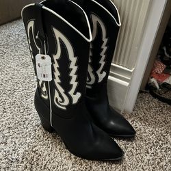 Altar'd State Size 6 Women Cowboy Boots 