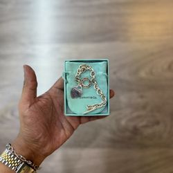 Tiffany And co. .925 Sterling Silver Love Toggle Bracelet 8.5”