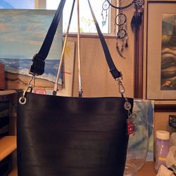 Harvey’s Medium Hobo 