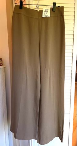 St. John woman pants