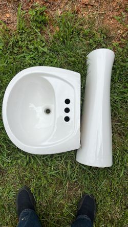 Bathroom vanity