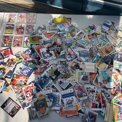 Vintage Baseball Football And Basketball Cards 